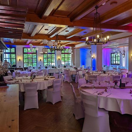 Hotel Und Weingut Karlsmuehle Mertesdorf Ngoại thất bức ảnh
